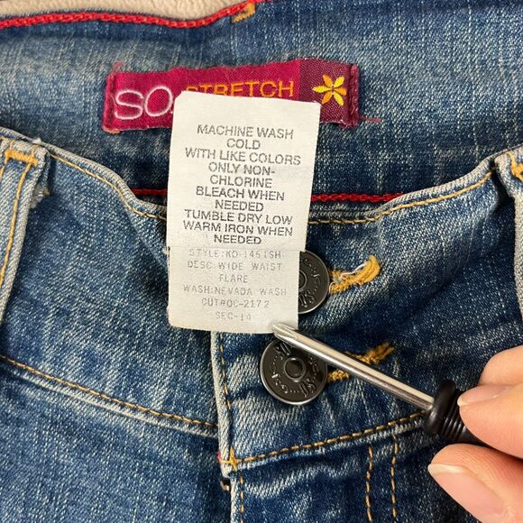 SO NWT Vintage Wide Waist Hipster Flare Jeans Size 7 Short JR Girls  Wide Leg - Picture 8 of 8